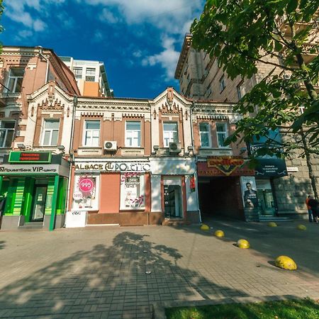 Apartments Rentals Ukraine On Kreshchatik Kiev Esterno foto