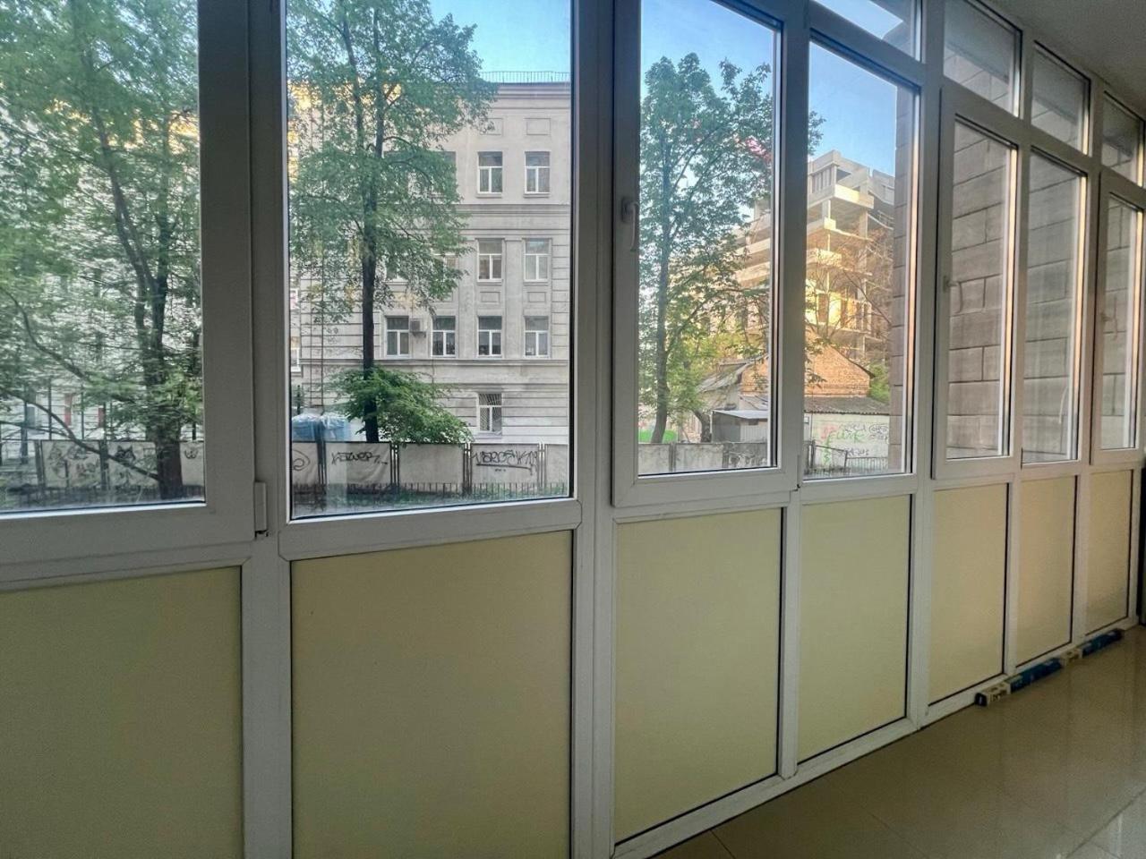 Apartments Rentals Ukraine On Kreshchatik Kiev Esterno foto